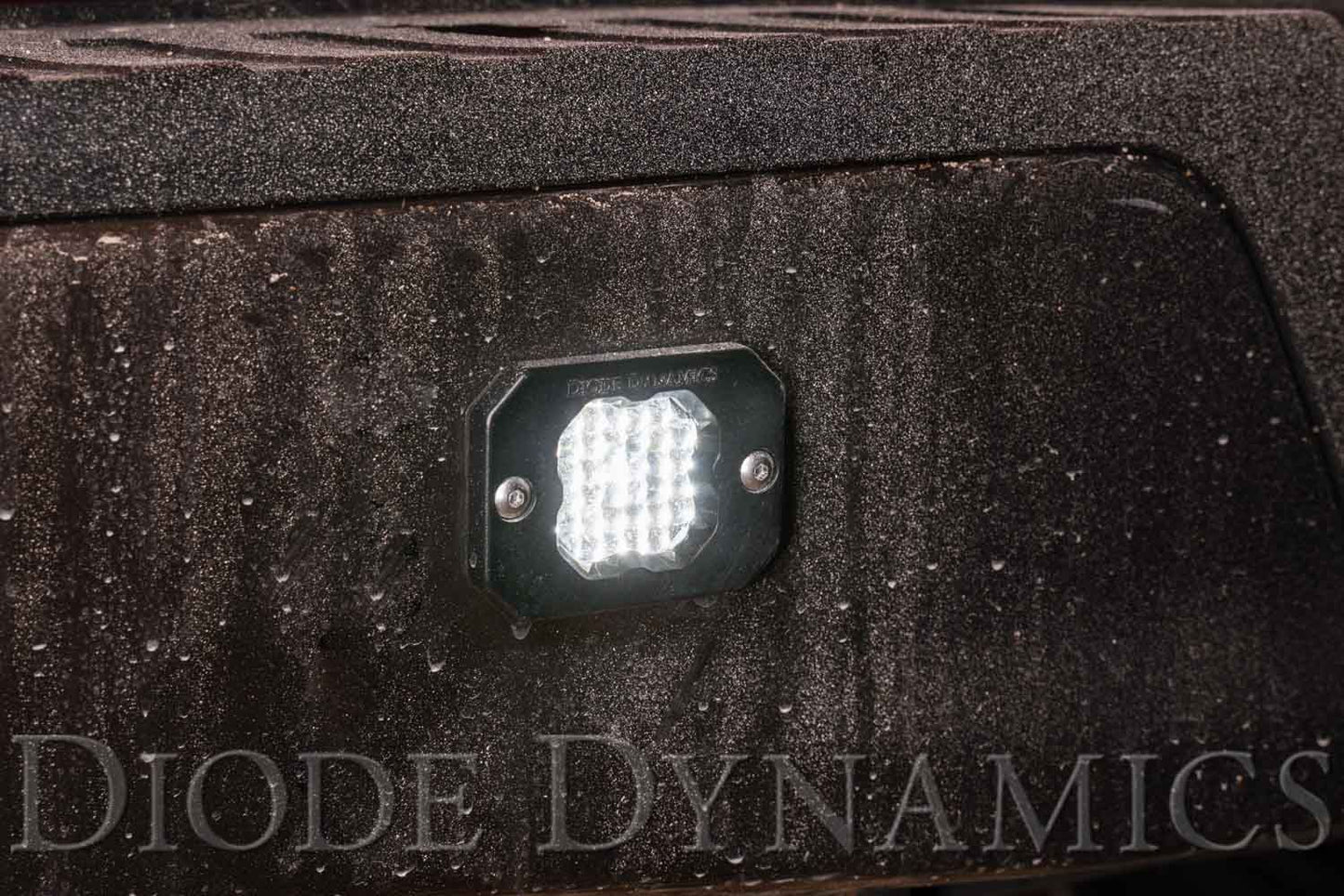 SSC1 White Sport Flush Mount LED Pod (pair)